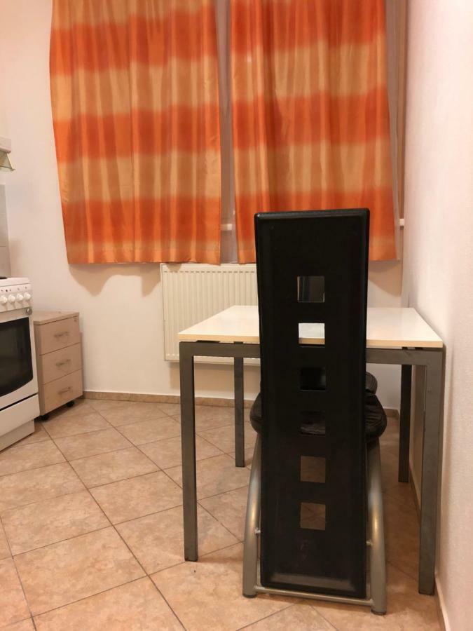 Moonstreet Apartments Братислава Екстериор снимка